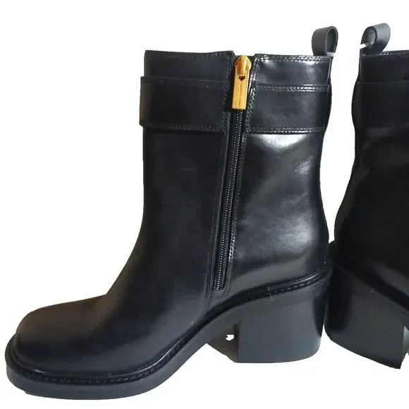 Vince Camuto Bembonie Leather Buckle Side Zip Ankle Boots Black 8.5M $150 MSRP - Picture 7 of 11